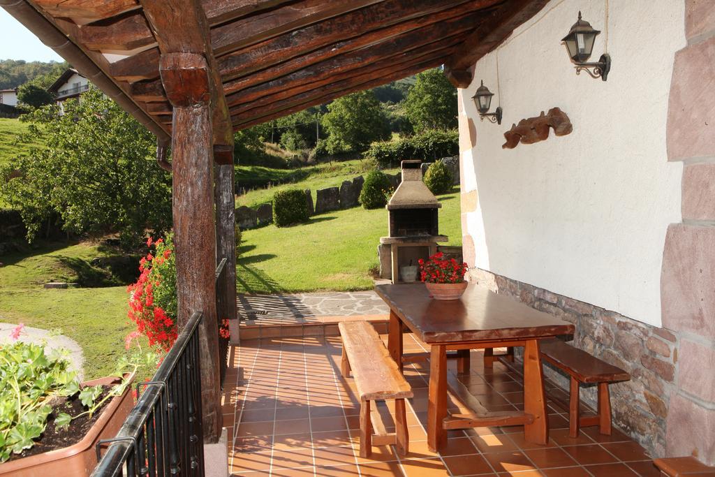 Casa Rural Gananea Zuaztoy de Azpilcueta Ngoại thất bức ảnh